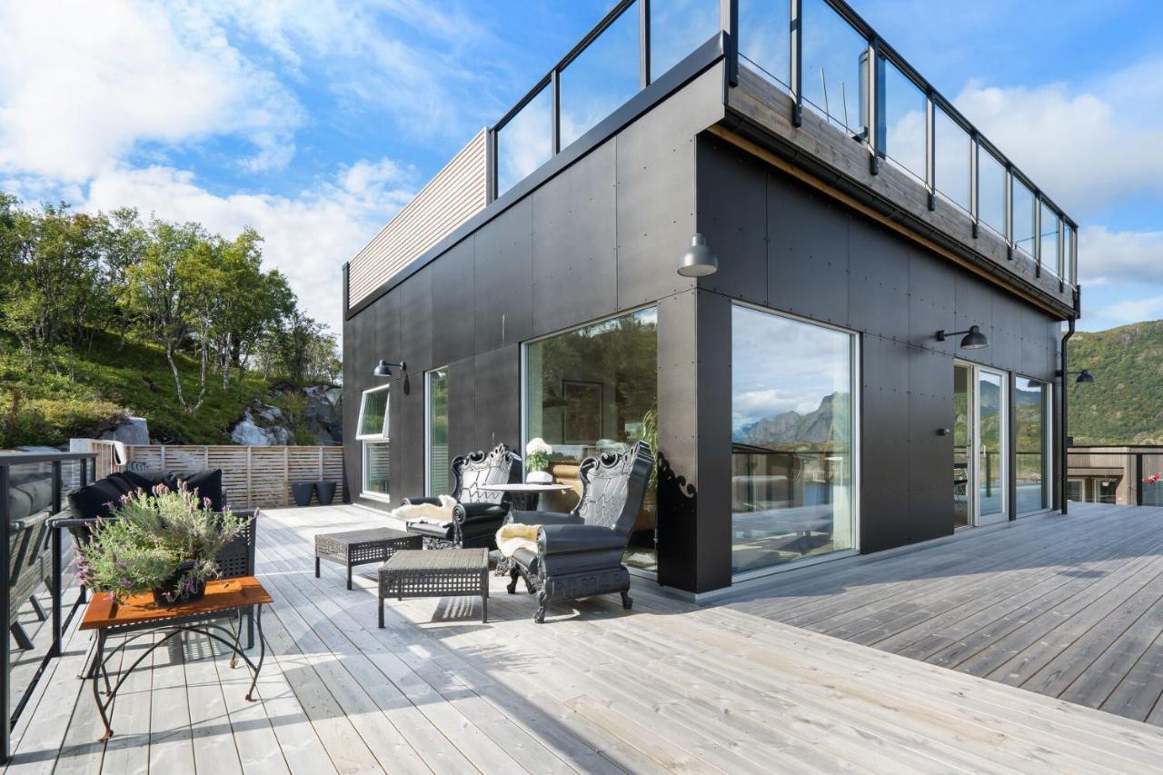 Nydelig Moderne Villa Med Fantastisk Beliggenhet. Kabelvåg Zewnętrze zdjęcie